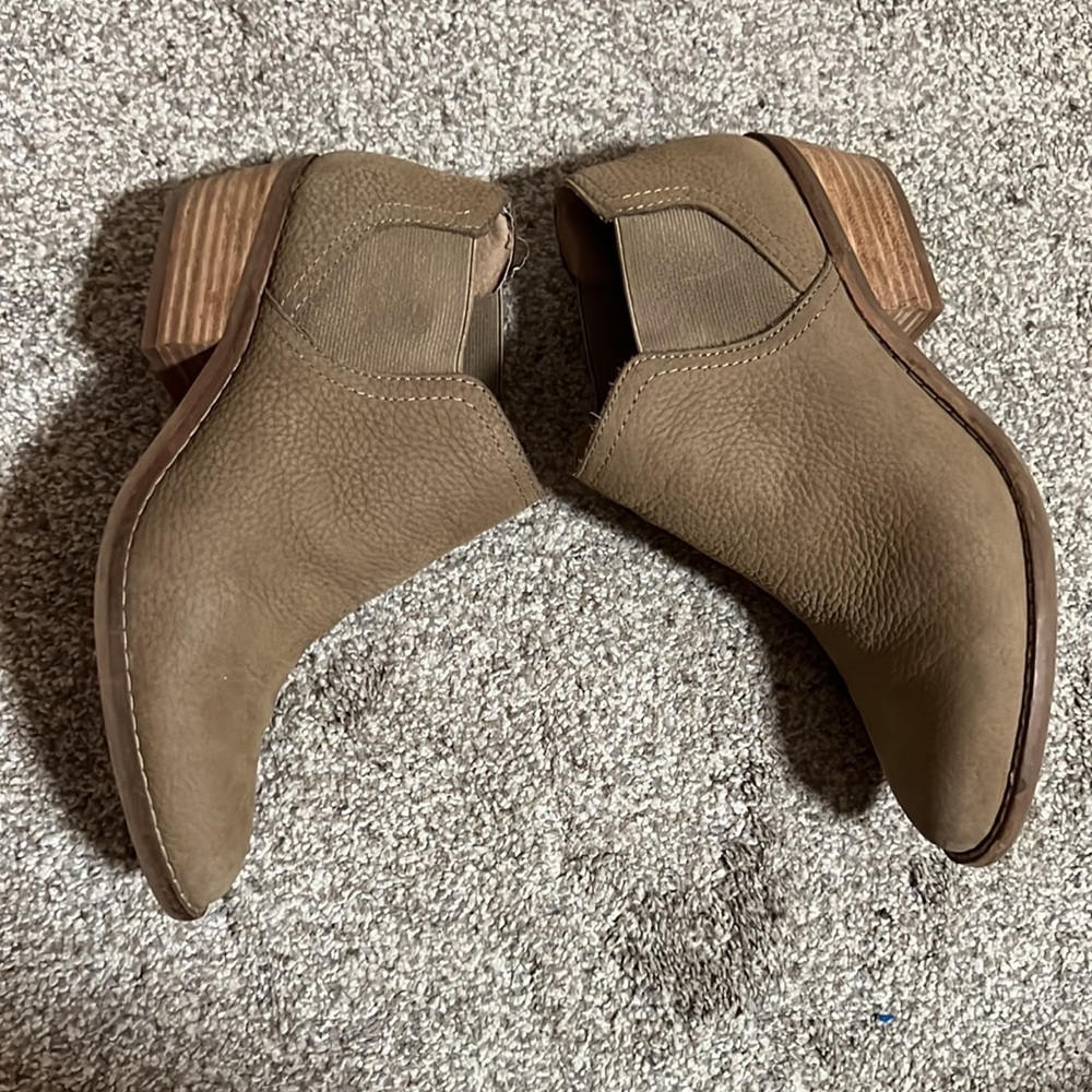 Luck brand booties - Picture 3 of 4